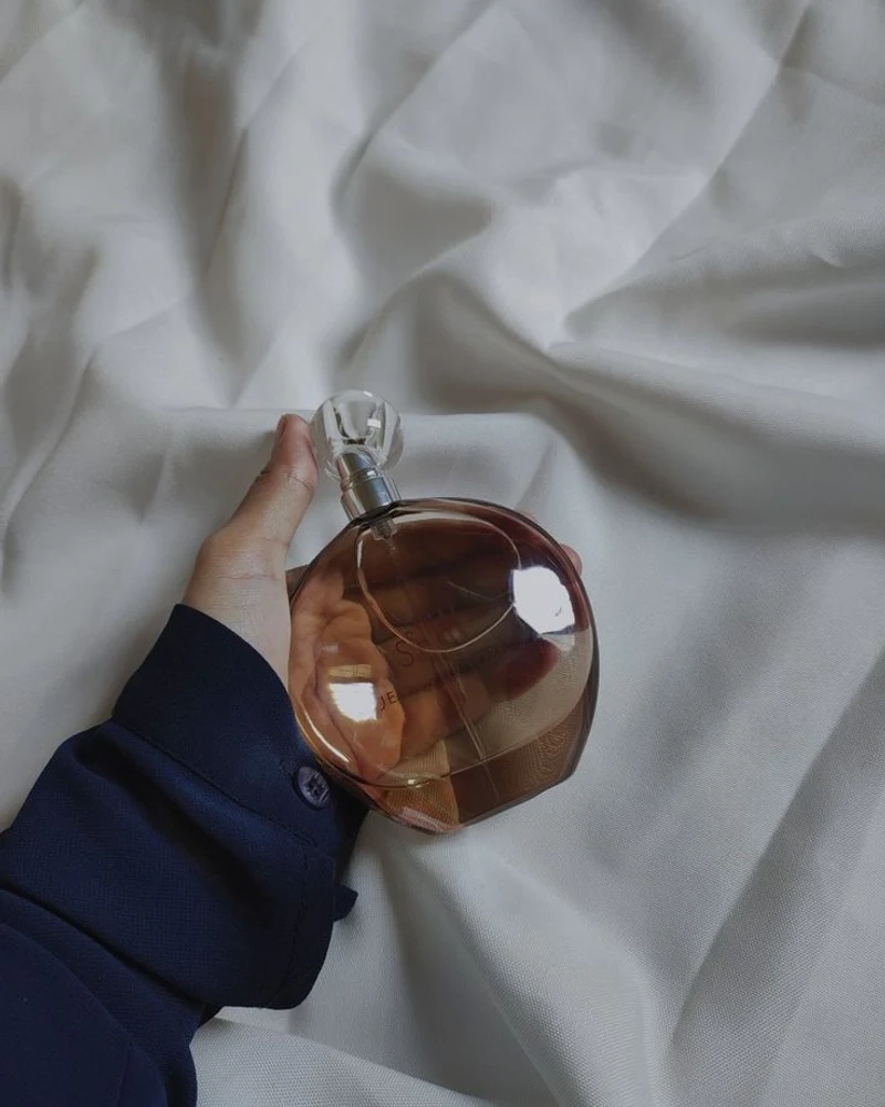 عطر استیل جنیفر
