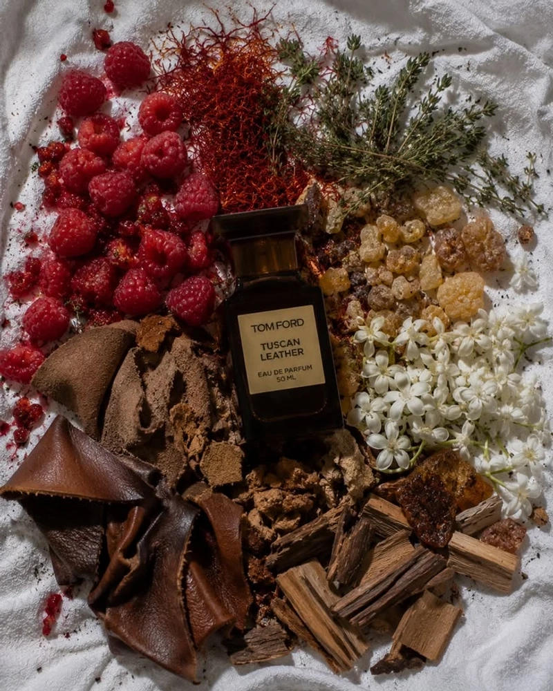 عطر توسکان لیدر