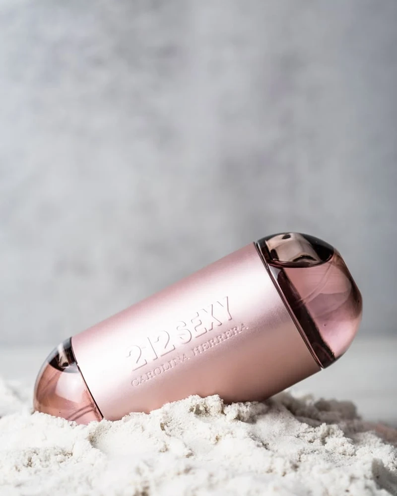 عطر سکسی ۲۱۲ زنانه