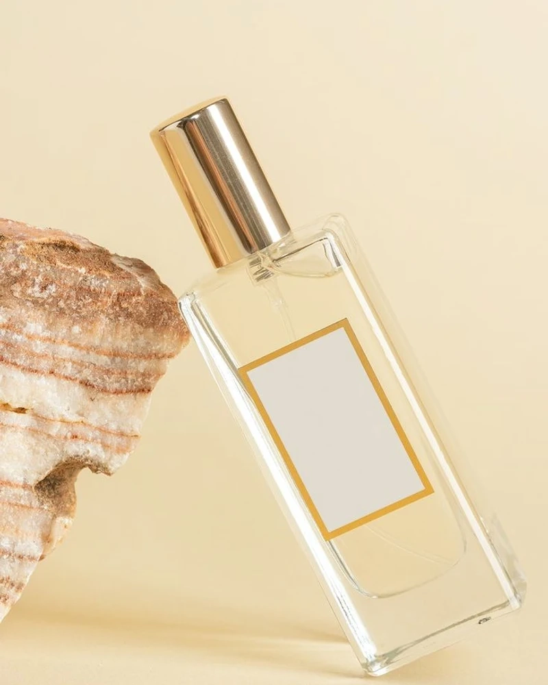 عطر نایاب